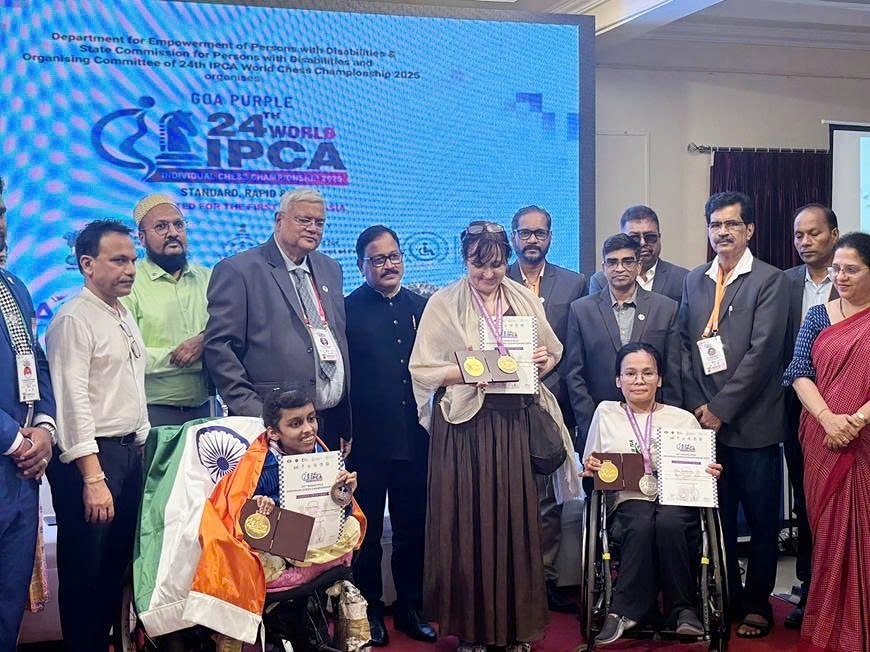 Vietnamese players grab four medals at IPCA World Chess Championship